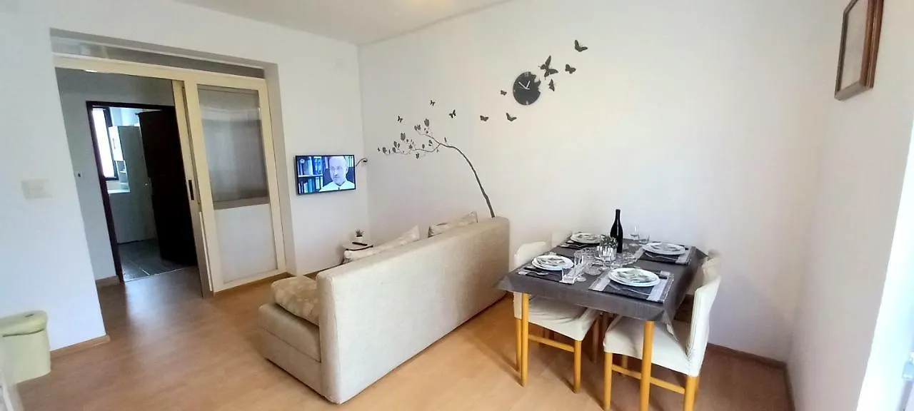 Viva Apartment Pomer