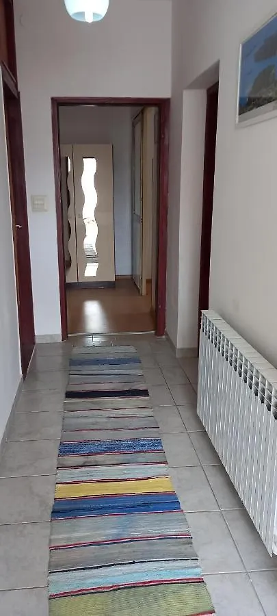 Viva Apartment Pomer 0*,